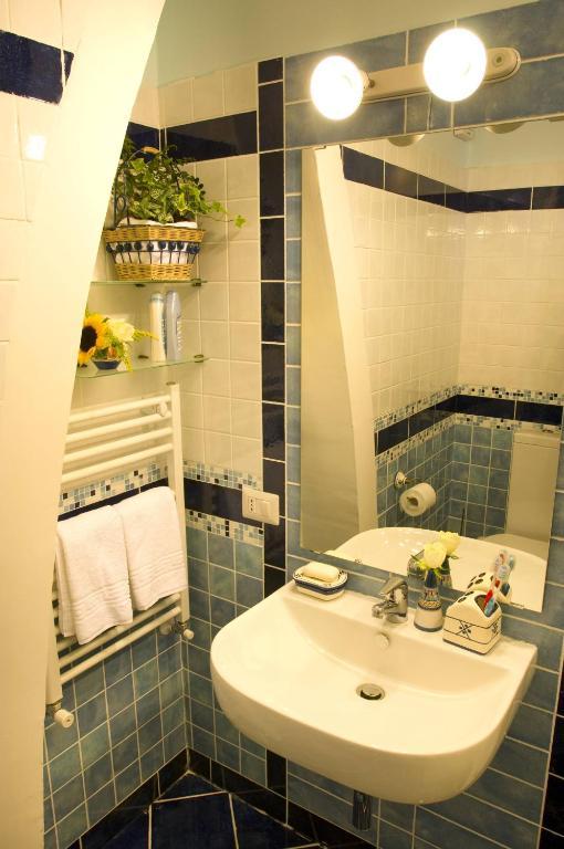 Il Guiscardo B&B Salerno Ruang foto