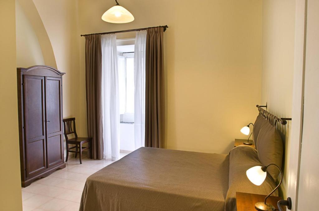 Il Guiscardo B&B Salerno Ruang foto